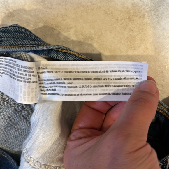 Abercrombie & Fitch Ankle Straight Ultra High Rise Destroyed Jeans 6 - Picture 4 of 7